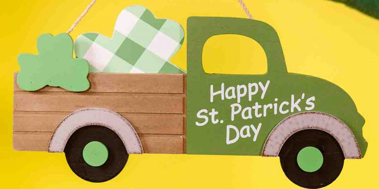 Bright green and yellow decor St Patrick's Day decor