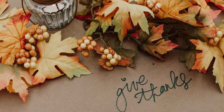 Feast Your Eyes on Affordable Elegance: Unveiling Cheap Thanksgiving Decorating Ideas