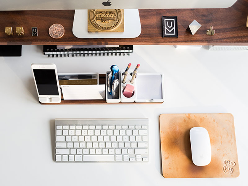 Overview of desk.