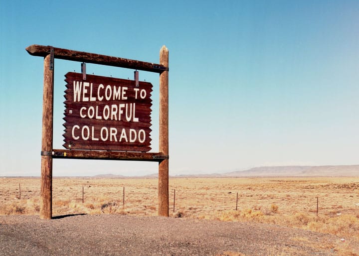 image of welcome to colorado sign