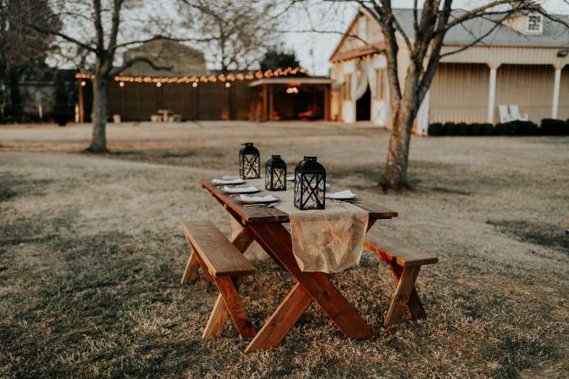 Thanksgiving outdoor table