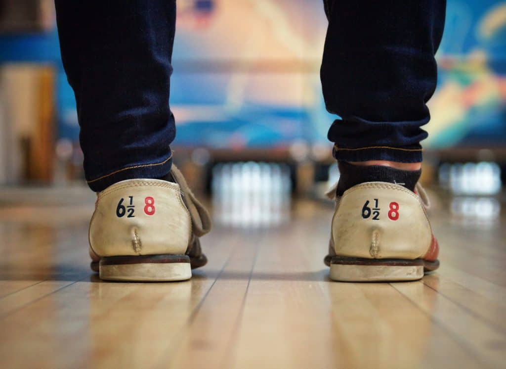 bowling shoes - first date